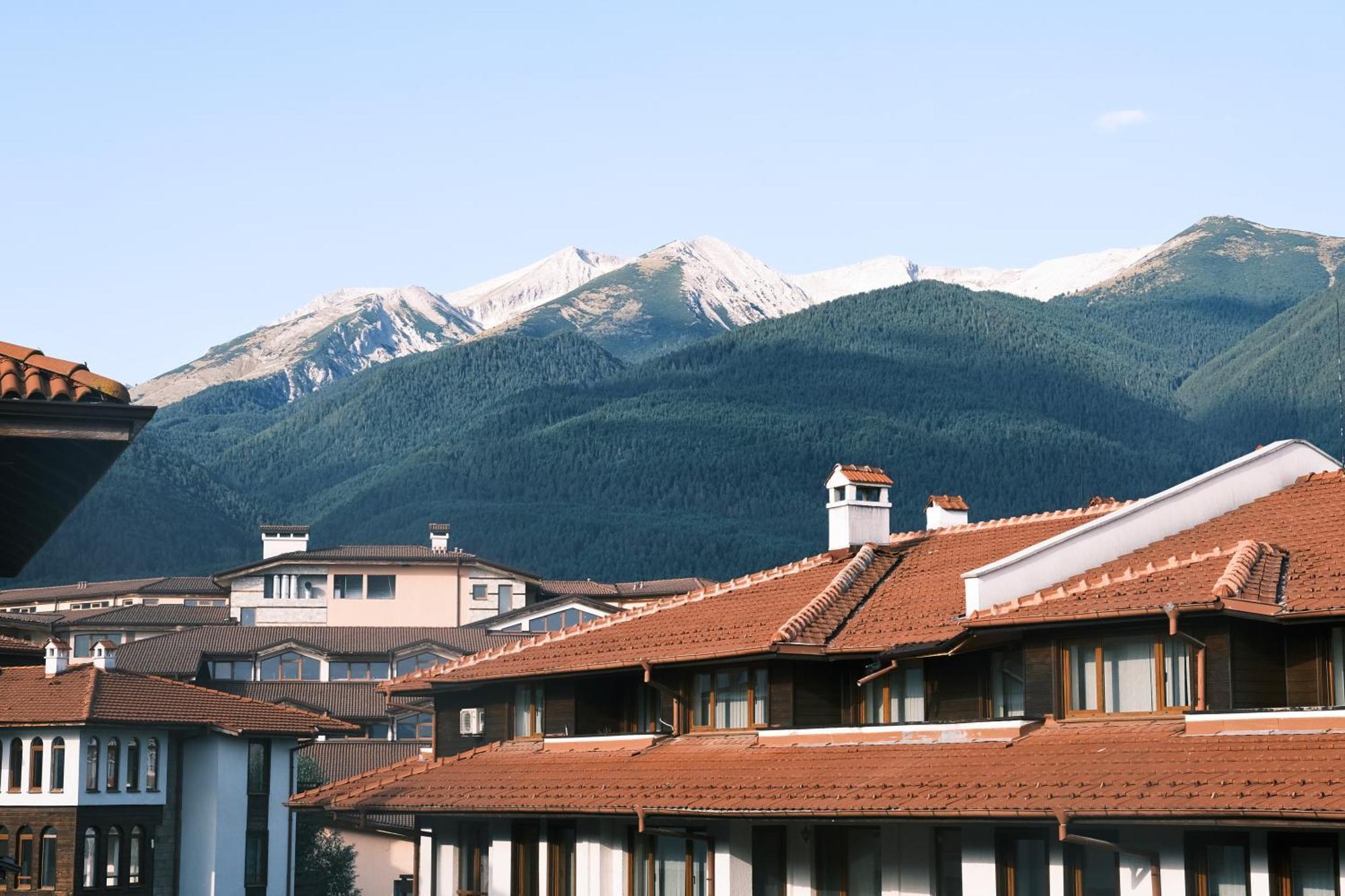 **Mountain** Views Just Next To The Gondola Lift Lägenhet Bansko Exteriör bild